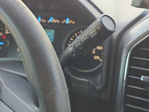 Used 2018 Ford F150 XLT image 18