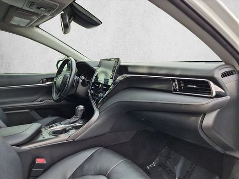 Used 2021 Toyota Camry XSE FWD image 22