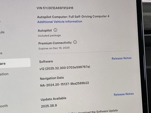 Used 2025 Tesla Model 3 Long Range image 14
