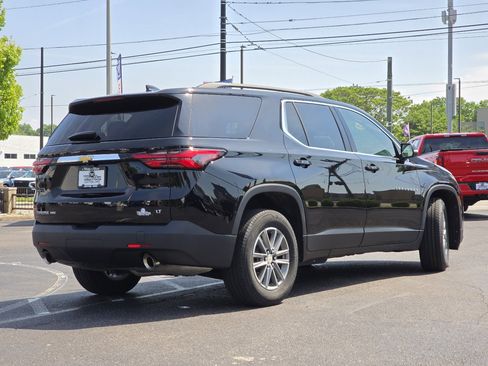 Used 2023 Chevrolet Traverse LT AWD/4WD image 27