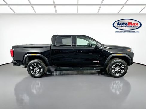 Used 2023 GMC Canyon AT4 AWD/4WD image 9