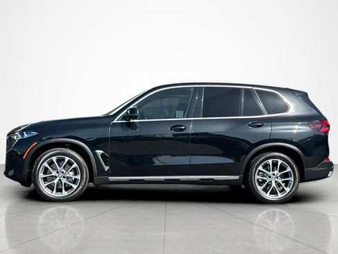 Used 2024 BMW X5 sDrive40i w/ Premium Package RWD image 2