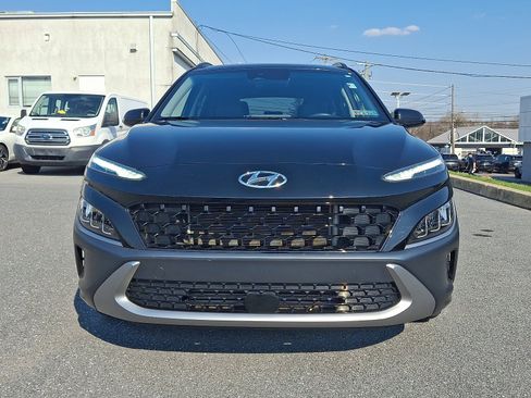 Certified 2022 Hyundai Kona Limited image 2