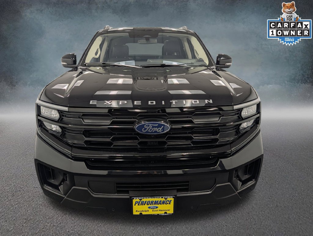 Used 2025 Ford Expedition Active AWD/4WD image 2