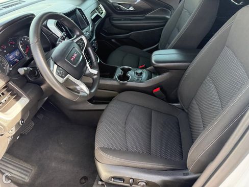 Certified 2023 GMC Terrain SLE w/ Driver Convenience Package image 18