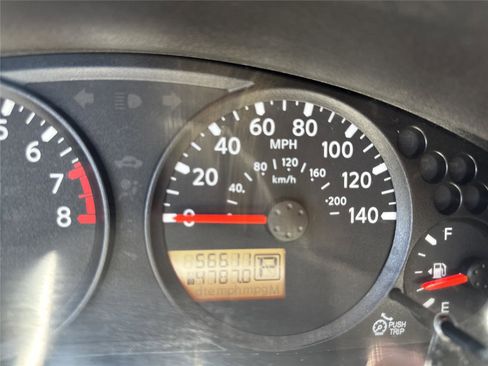 Used 2020 Nissan Frontier SV w/ Midnight Edition Floor Mats RWD image 37