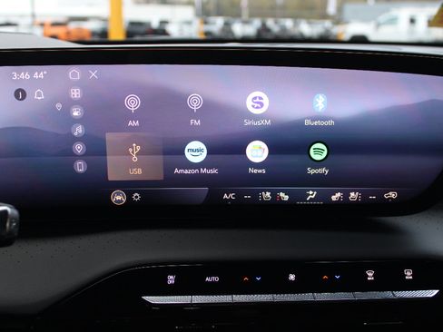 Certified 2026 Buick Enclave Avenir w/ Super Cruise Package image 19