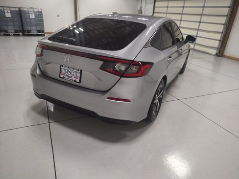 Used 2024 Honda Civic LX image 13