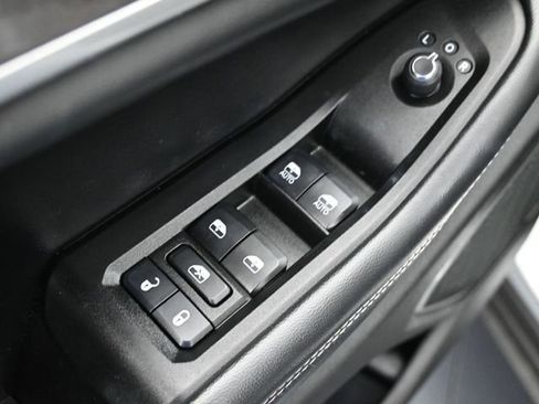 Used 2021 Jeep Grand Cherokee L Limited image 13