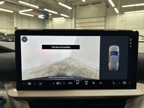 New 2026 Ford Explorer Active w/ Active Comfort Package image 18