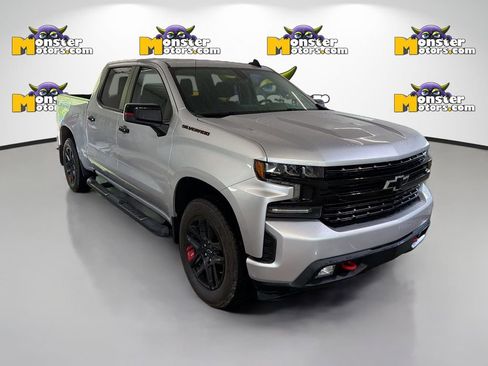 Used 2021 Chevrolet Silverado 1500 RST w/ Redline Edition AWD/4WD image 3