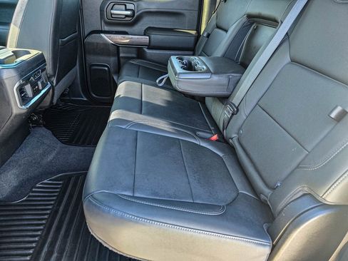 Used 2020 Chevrolet Silverado 1500 LTZ w/ LTZ Premium Package image 31