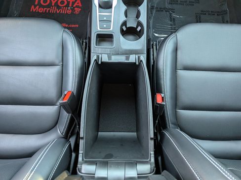 Used 2023 Ford Escape Platinum image 30