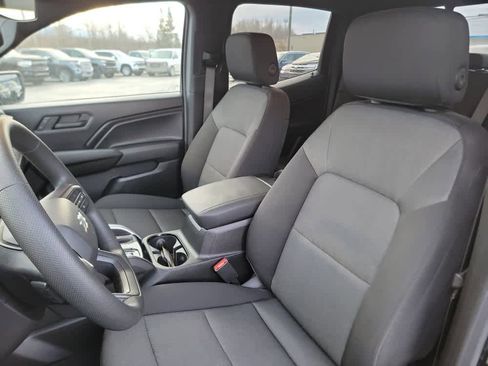 Certified 2025 Chevrolet Colorado Trail Boss image 12