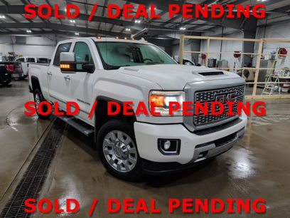 Used 2018 GMC Sierra 2500 Denali w/ Duramax Plus Package