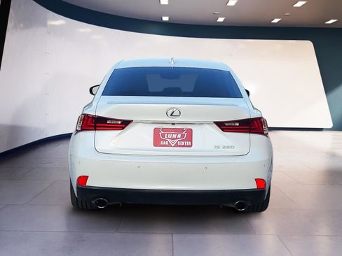 Used 2015 Lexus IS 250 w/ Premium Package RWD image 4