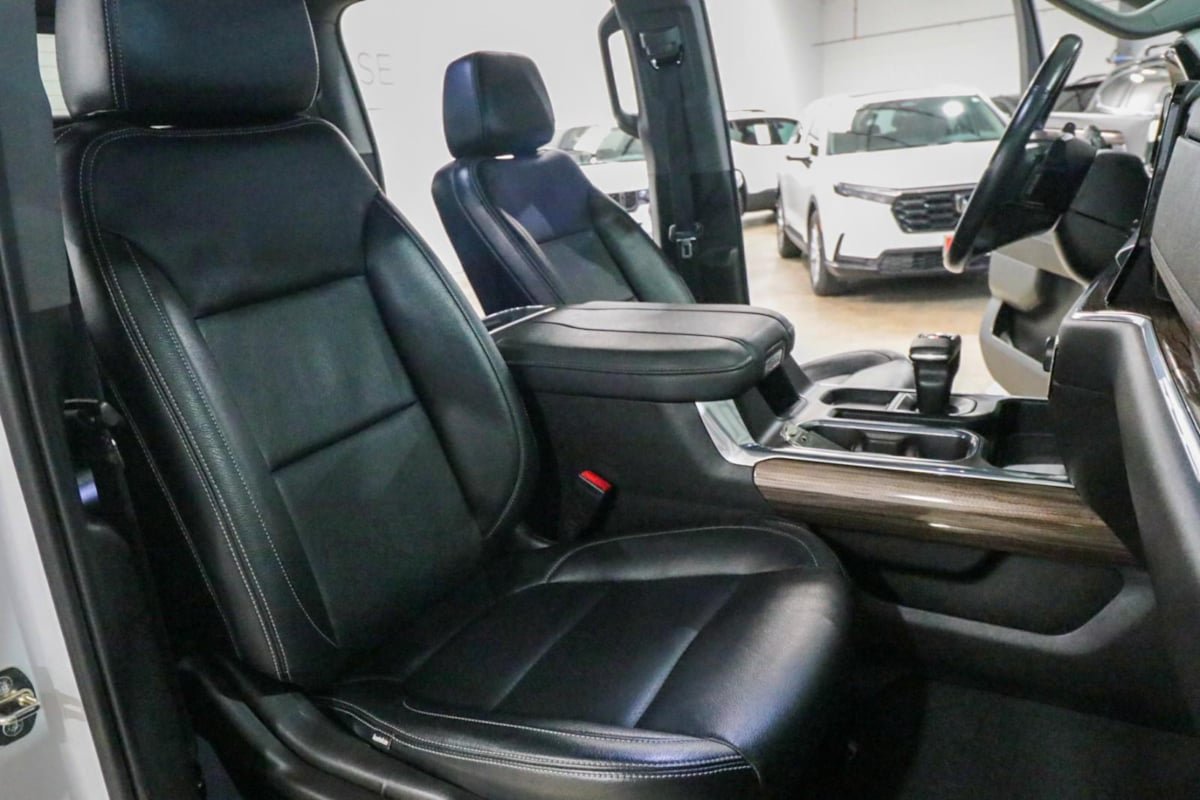 Used 2023 Chevrolet Silverado 1500 RST w/ Texas Edition Plus RWD image 23
