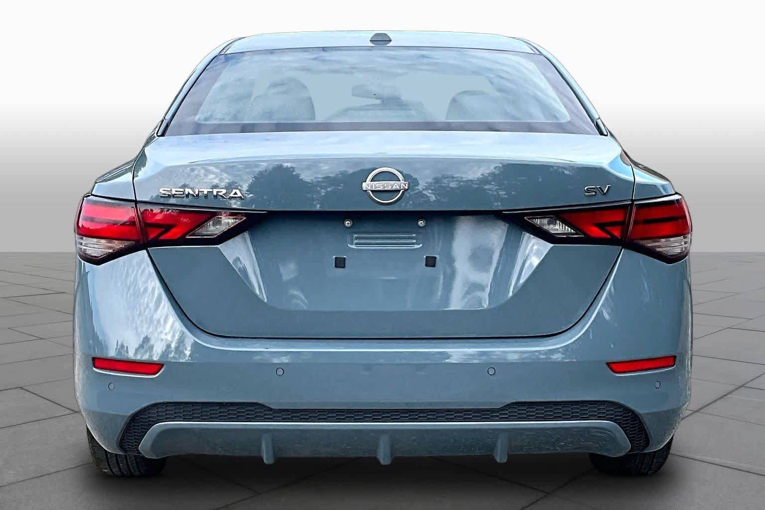 Used 2024 Nissan Sentra SV FWD image 5