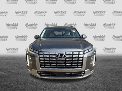 Used 2023 Hyundai Palisade Calligraphy w/ Cargo Package FWD image 3