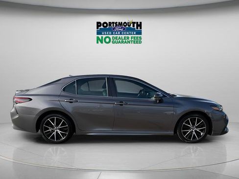 Used 2023 Toyota Camry SE FWD image 6