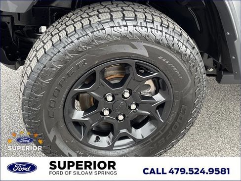 Used 2023 Jeep Wrangler Unlimited image 14