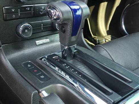 Used 2012 Ford Mustang GT Premium image 17