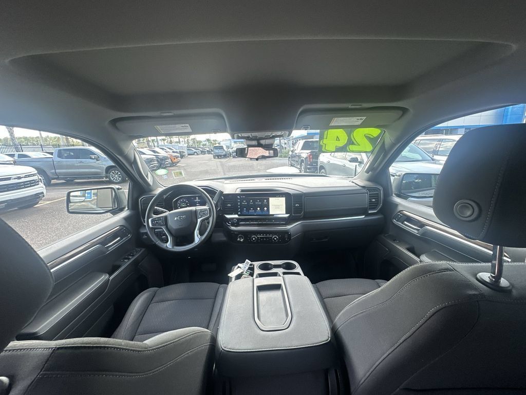 Used 2024 Chevrolet Silverado 1500 RST AWD/4WD image 26