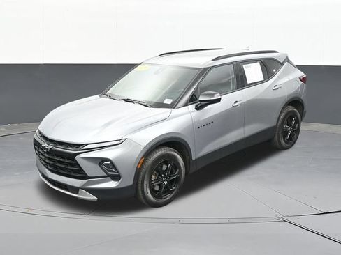 Used 2024 Chevrolet Blazer LT w/ Midnight/Sport Edition FWD image 68