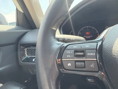 Certified 2022 Honda Civic EX image 21