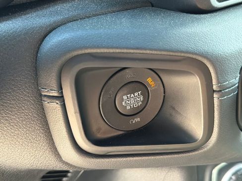 Used 2024 Jeep Wrangler Unlimited Rubicon 4xe image 28