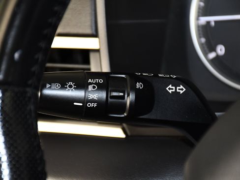 Used 2022 Mitsubishi Outlander SE AWD/4WD image 15