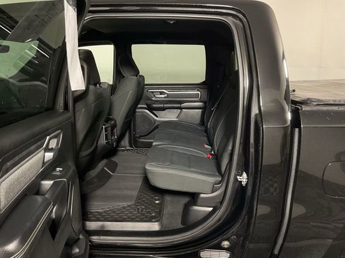 Used 2019 RAM 1500 Big Horn image 27