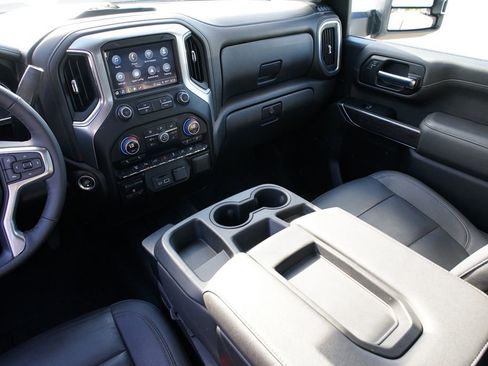 Used 2022 Chevrolet Silverado 2500 LTZ w/ Safety Package AWD/4WD image 21