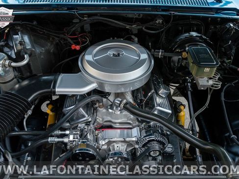 Used 1989 GMC Jimmy 4WD image 2