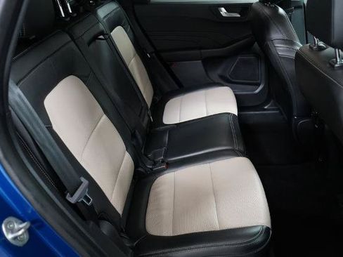 Certified 2022 Ford Escape Titanium w/ Titanium Elite Package AWD/4WD image 22