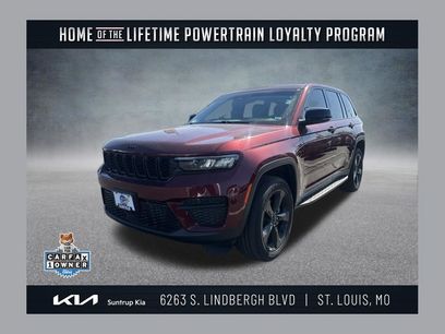 Used 2023 Jeep Grand Cherokee Altitude