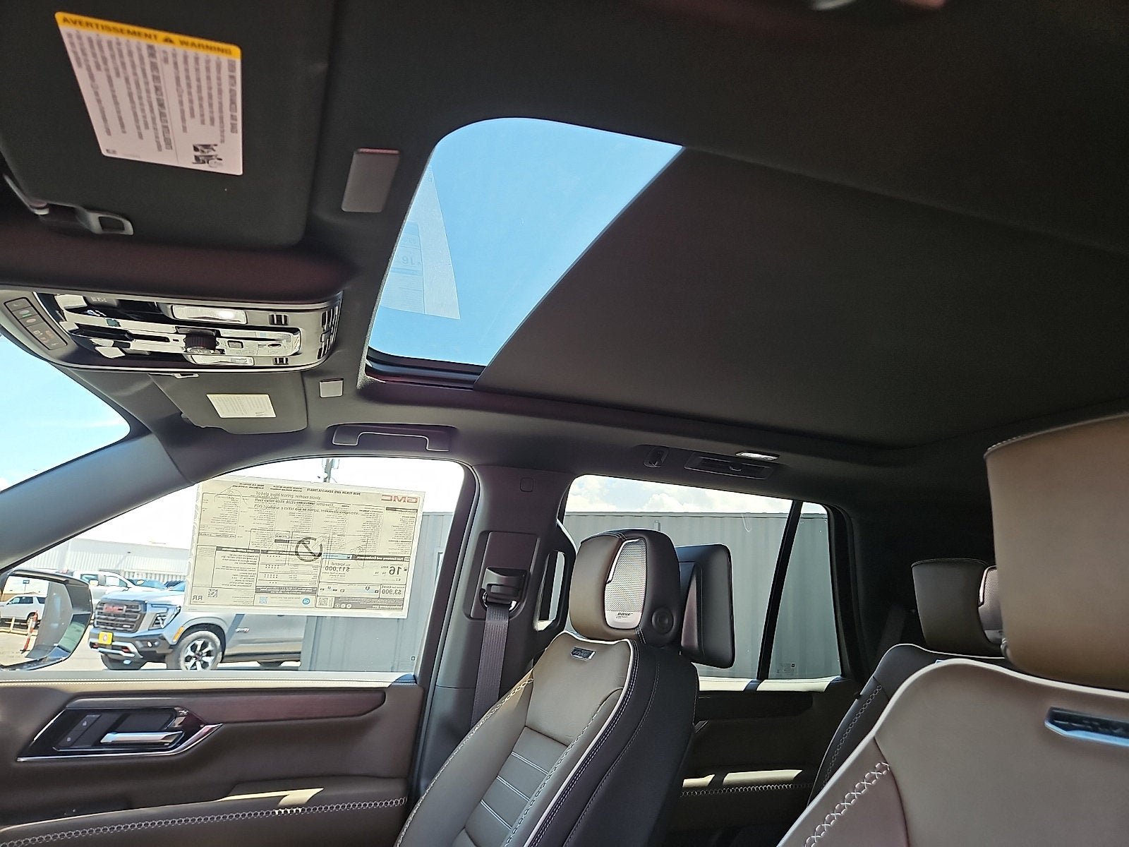 New 2026 GMC Yukon Denali Ultimate AWD/4WD image 14