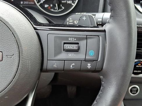 Used 2023 Nissan Rogue SV w/ SV Premium Package image 23