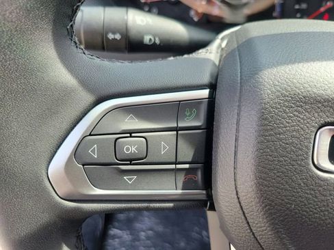 New 2026 Jeep Compass Latitude image 21