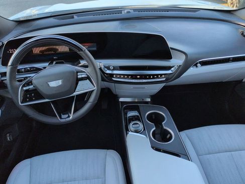 Used 2026 Cadillac Lyriq Premium Sport image 12