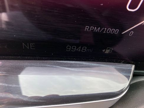 Used 2025 Cadillac Escalade Sport image 17