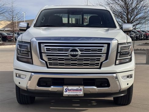 Used 2024 Nissan Titan Platinum Reserve w/ Moonroof Package image 7