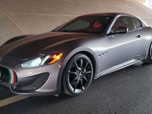 Used 2013 Maserati GranTurismo Sport image 13