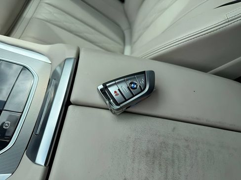 Used 2023 BMW X6 xDrive40i w/ Executive Package AWD/4WD image 19