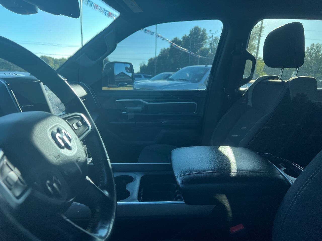 Used 2019 RAM 1500 Big Horn AWD/4WD image 11