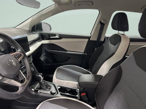 Used 2025 Volkswagen Taos S image 11