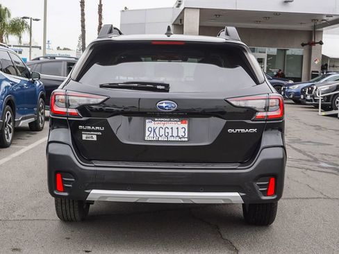 Used 2022 Subaru Outback Limited AWD/4WD image 5