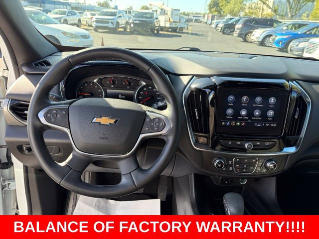Used 2023 Chevrolet Traverse LT FWD image 18