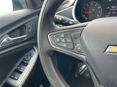 Used 2024 Chevrolet Malibu LT image 14