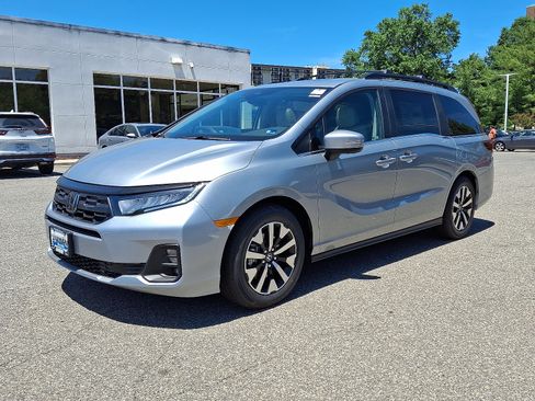 New 2026 Honda Odyssey EX-L image 1